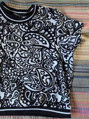 rue21 Paisley Print Short Sleeve Top